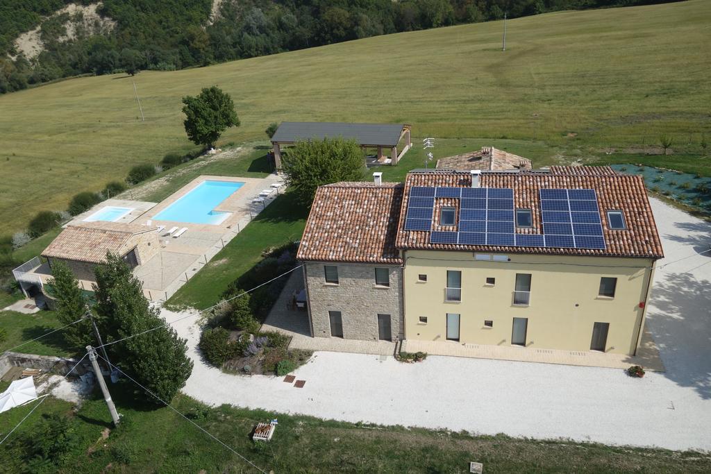 Amico Country House Serra San Quirico Екстериор снимка