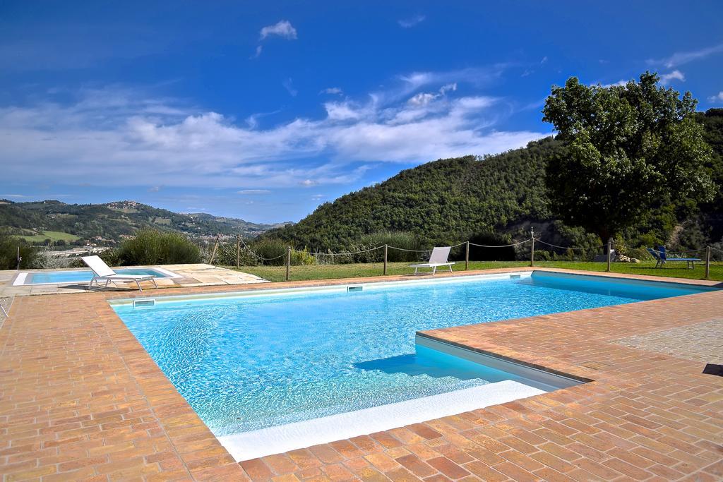 Amico Country House Serra San Quirico Екстериор снимка