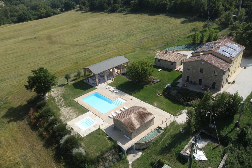 Amico Country House Serra San Quirico Екстериор снимка