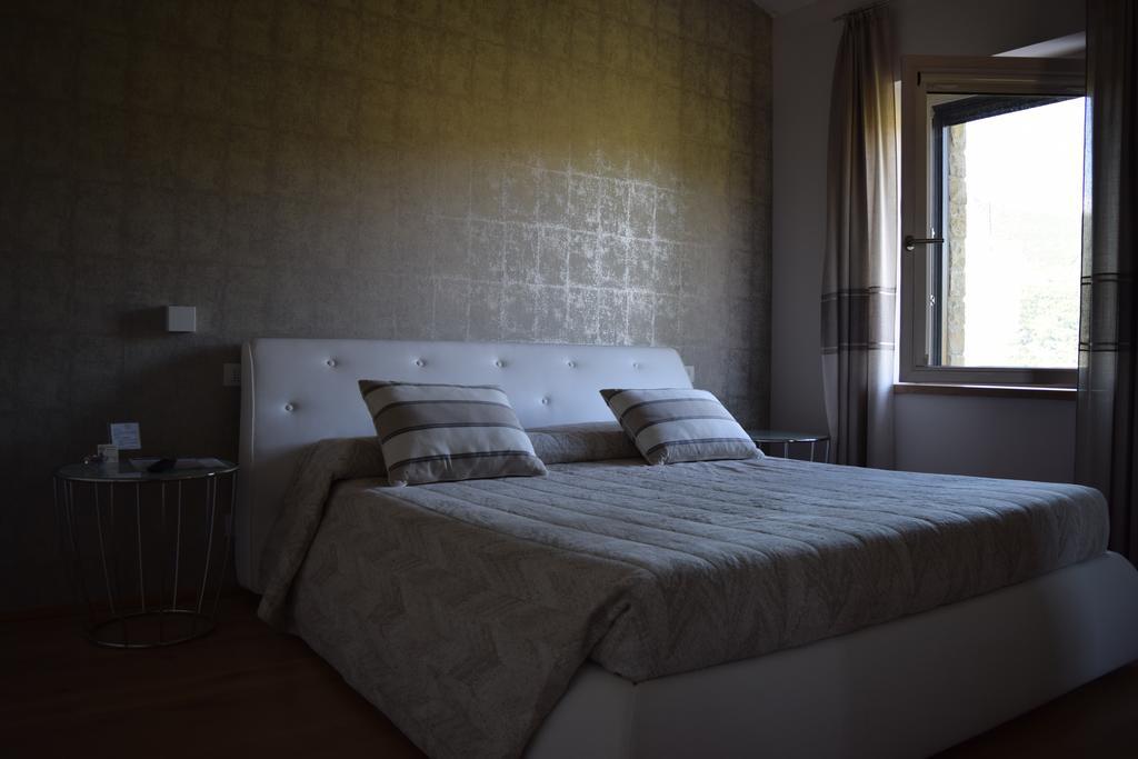 Amico Country House Serra San Quirico Екстериор снимка