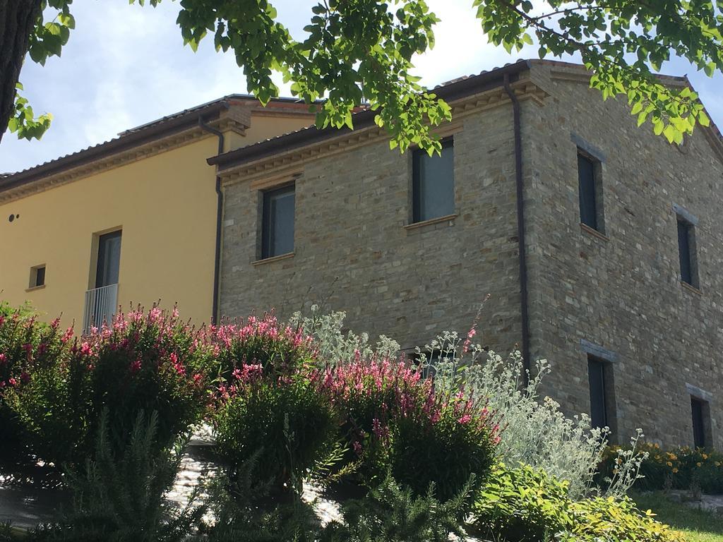 Amico Country House Serra San Quirico Екстериор снимка