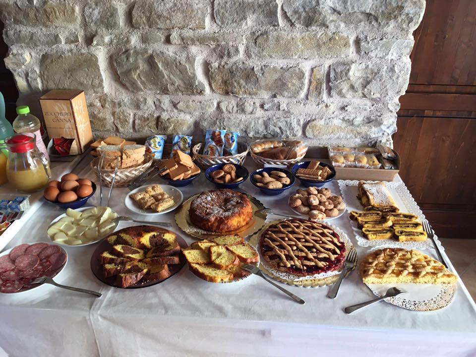 Amico Country House Serra San Quirico Екстериор снимка